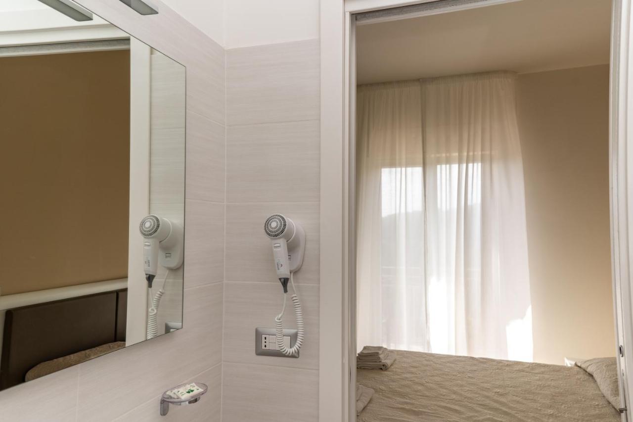 Hotel Blu Palinuro Zewnętrze zdjęcie